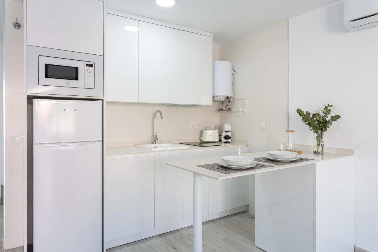 Apartamentos La Pelusa Μάλαγα Εξωτερικό φωτογραφία